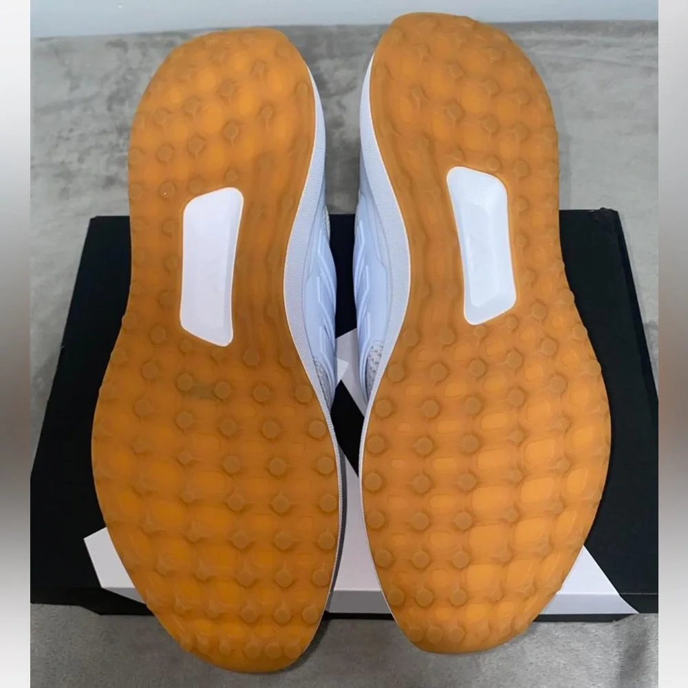Adidas Ultradream DNA Shoes - Picture 6 of 9